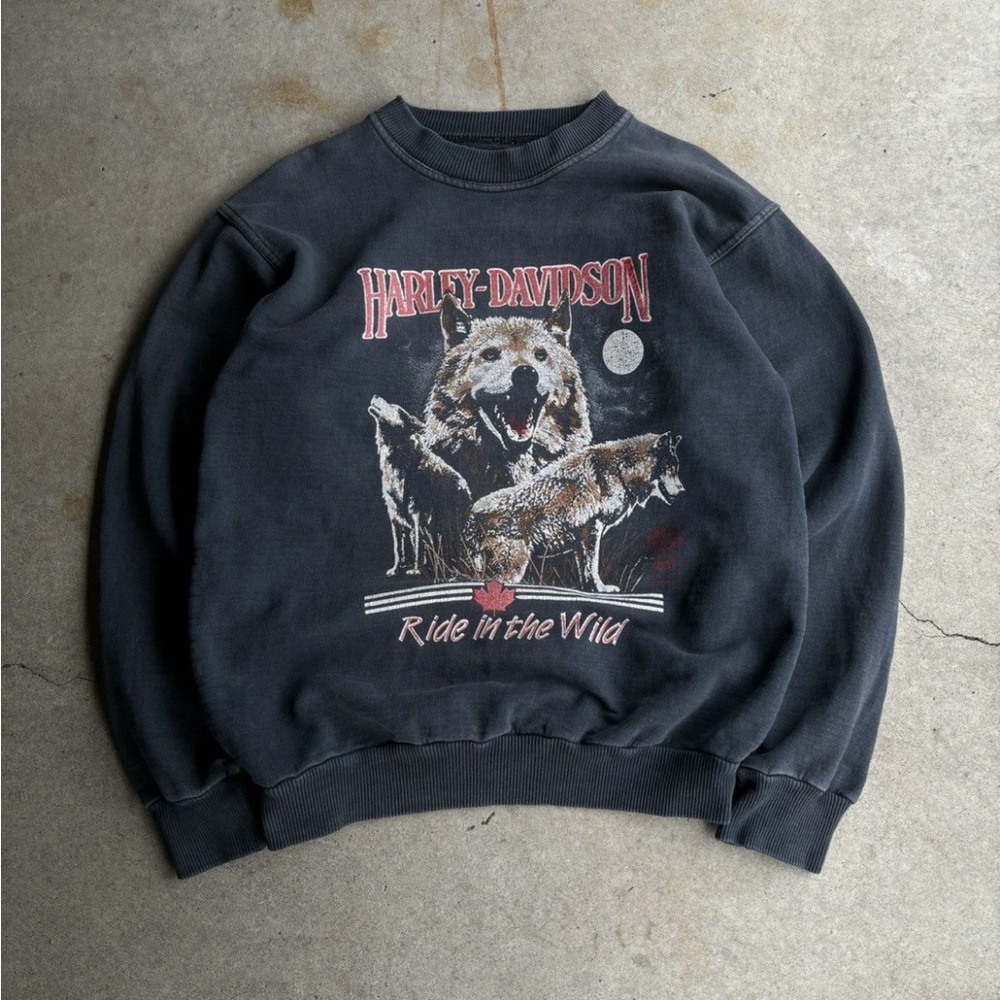 Harley-Davidson Black Wolf Graphic Crewneck Sweater